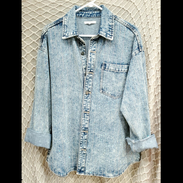Veveret Denim Rhinestone Shirt – Owned by Donna Fargo